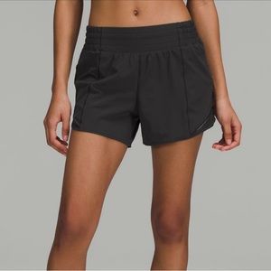 Lululemon Black Hotty Hot Lined Shorts 4”